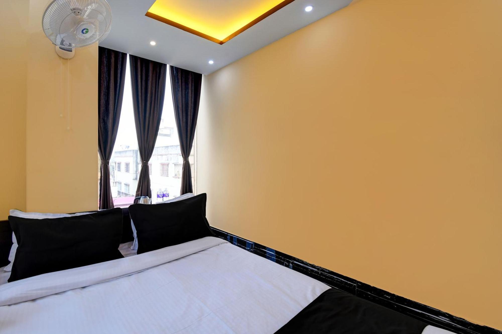 Hotel O Chilli Pepper Hotel And Restaurant كولكاتا المظهر الخارجي الصورة